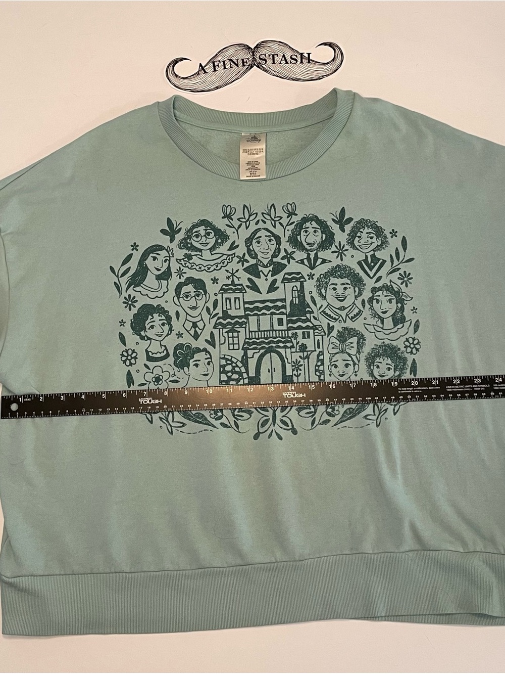 Disney Encanto Green Women's XL Crewneck Fleece Cotton Blend Graphic Sweatshirt